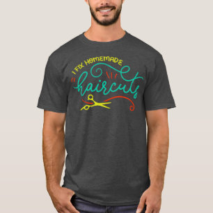 Camiseta Eu conserto cortes de cabelo caseiros engraçados S