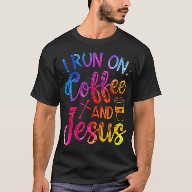 Camiseta Eu Corro Em Café E Jesus Cristão (Frente)