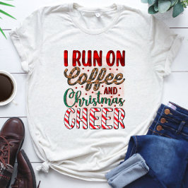 Camiseta Eu corro no café e alegria de Natal - Engraçado