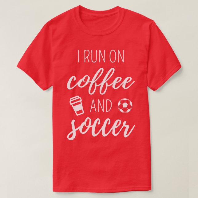 Camiseta Eu Corro No Café E Eu (Frente do Design)