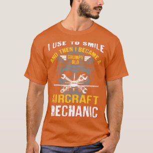 Camiseta Eu Costumava Sorrir E Depois Tornei-Me Numa Aerona