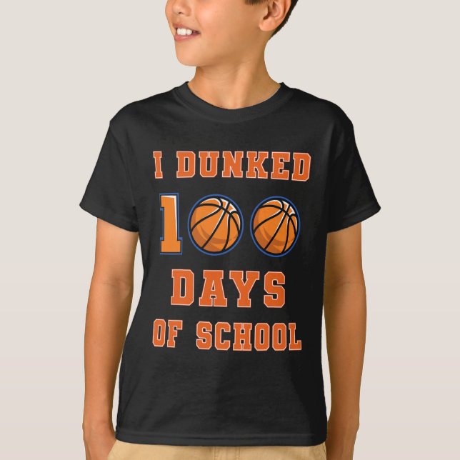 Camiseta Eu dava 100 dias de basquete escolar 100º dia o (Frente)