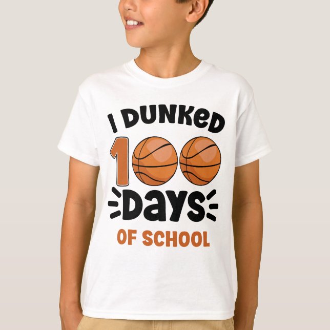 Camiseta Eu dava 100 dias de escola de basquete (Frente)
