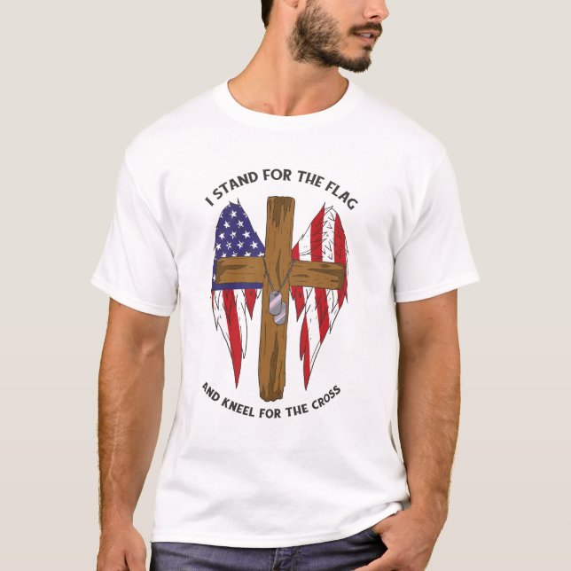 Camiseta Eu defendo a bandeira e o joelho da cruz (Frente)