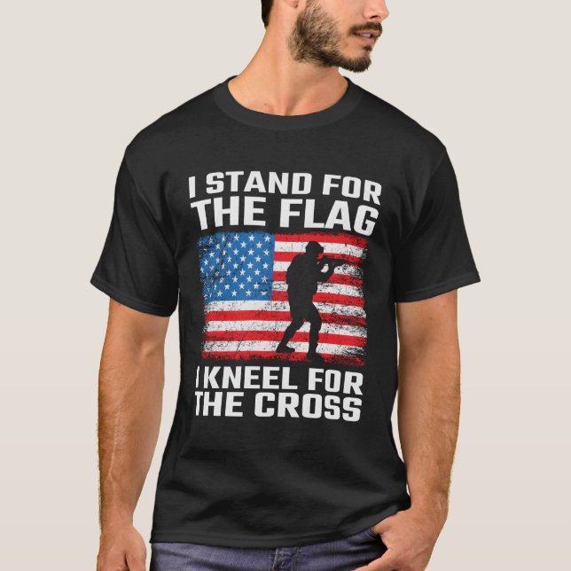 Camiseta Eu Defendo A Bandeira Que Eu Conheço Para A Cruz D (Frente)