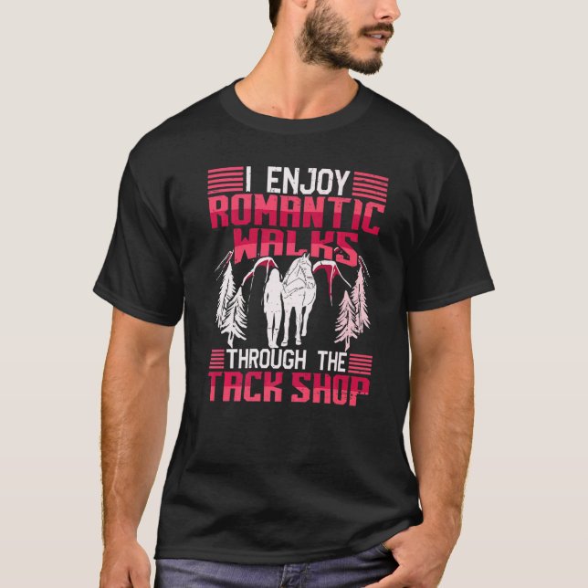 Camiseta Eu Desfruto de Passeios Românticos Através do Cava (Frente)