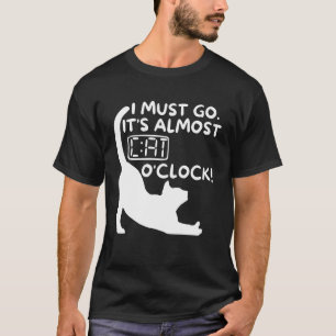 Camiseta Eu Devo Ir. É Quase Hora do Gato Dono de Gato Div