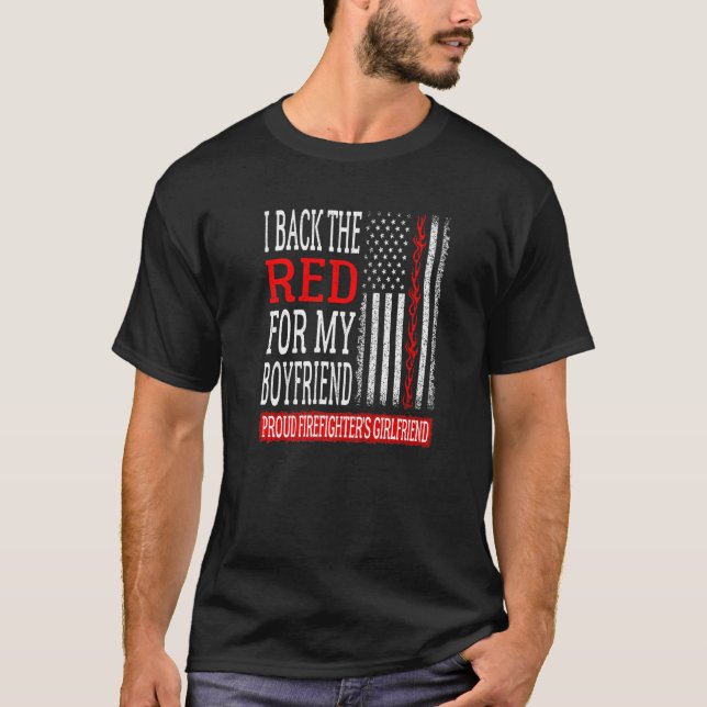Camiseta Eu devolvo o vermelho para a garota do meu Namorad (Frente)