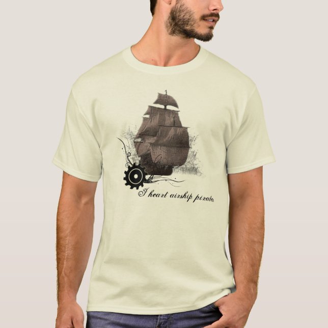 Camiseta Eu dirigível do coração pirateio o t'shirt do (Frente)
