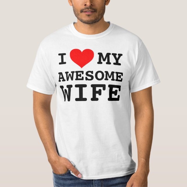 Camiseta Eu dos homens amo minha esposa impressionante (Frente)