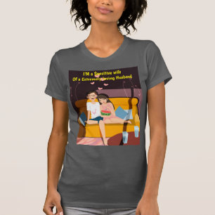 Camiseta Eu e o meu marido extremamente amoroso