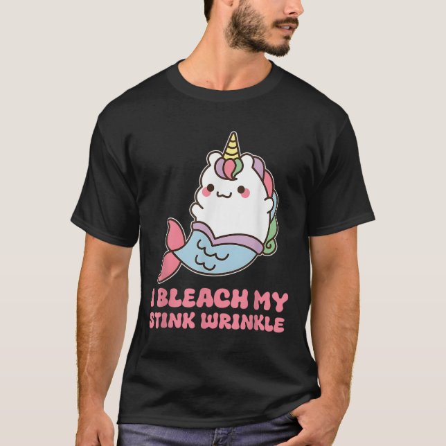 Camiseta Eu Enrolo Minha Ruga Fedorenta (Frente)