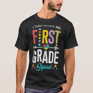 Camiseta Eu Ensino Crianças Incríveis Primeiro Ano Equipe A
