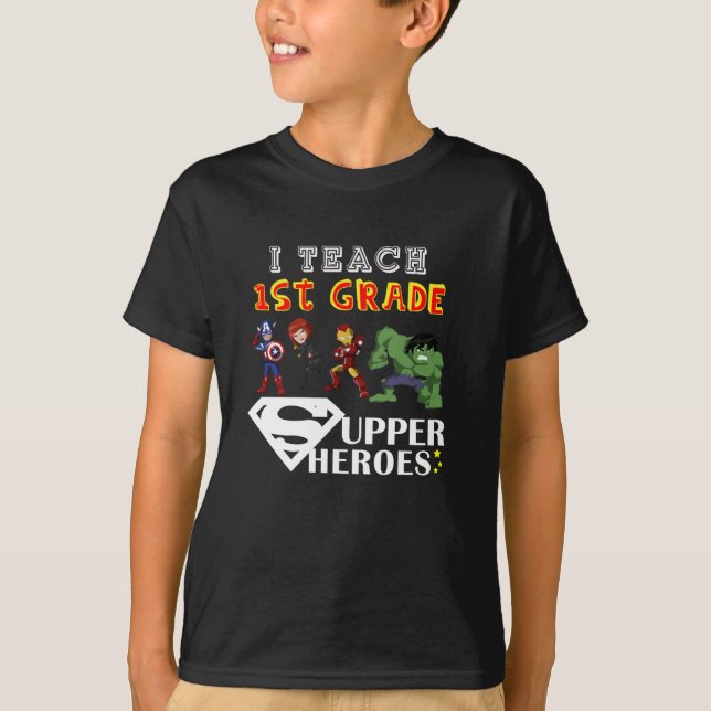 Camiseta eu ensino super-heróis de rua (Frente)