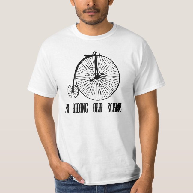 Camiseta Eu estou montando a velha escola (Frente)