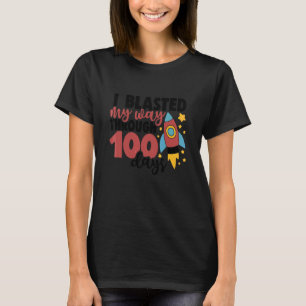 Camiseta Eu Explodi Meu Caminho Através dos Felizes 100 Dia