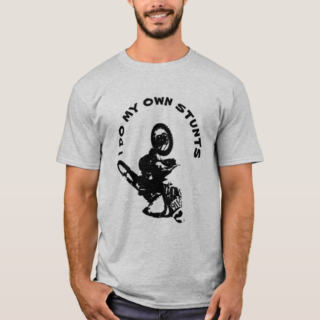 CAMISETA EU FAÇO MINHAS PRÓPRIAS UNIDADES INVERTIDAS NÚMERO (Frente)