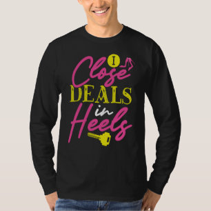 Camiseta Eu Fecho Negócios De Saltos Alto Corretor