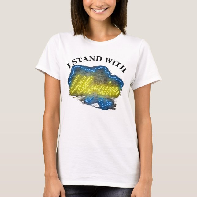 Camiseta EU FICO COM A UCRÂNIA T-Shirt (Frente)