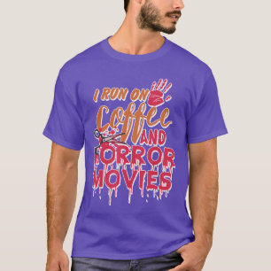 Camiseta Eu Funciono Com Café E Filmes De Terror Fã De Film