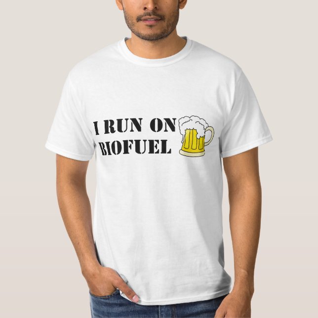 Camiseta Eu funciono no t-shirt do combustível biológico (Frente)