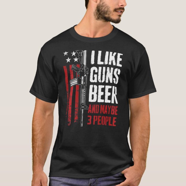 Camiseta Eu Gosto De Cerveja De Armas E Talvez 3 Pessoas De (Frente)