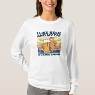 Camiseta Eu Gosto De Cerveja E Meu Gato E Talvez 3 Pessoas