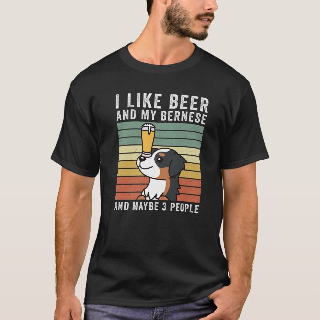 Camiseta Eu Gosto De Cerveja E Minha Montanha Bernesa, Retr (Frente)