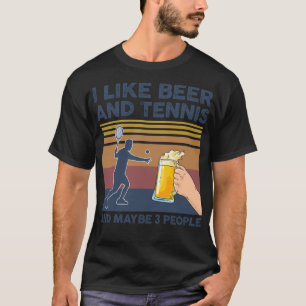 Camiseta Eu gosto de cerveja e Tênis e talvez três Pessoas