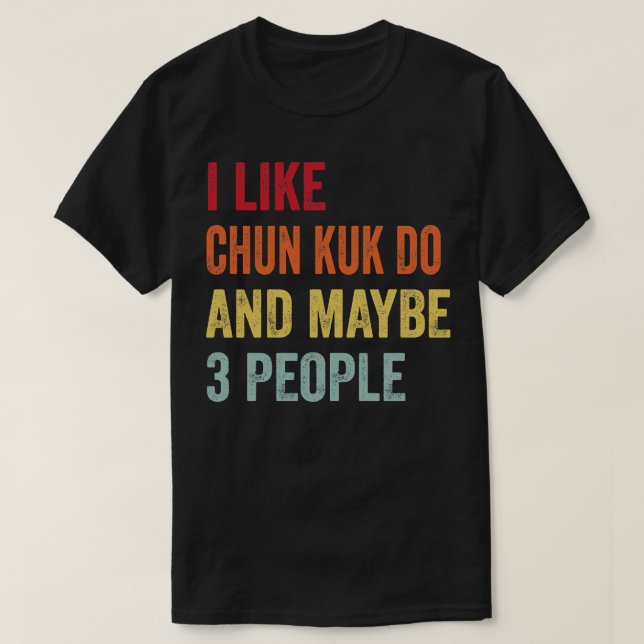 Camiseta Eu Gosto De Chun Kuk Do Talvez 3 Pessoas (Frente do Design)