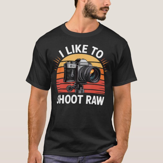 Camiseta Eu Gosto de Fotografar em Raw Design de Câmera (Frente)