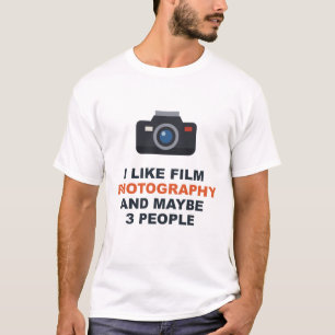 Camiseta Eu Gosto de Fotografia Analógica e Talvez 3 Pessoa