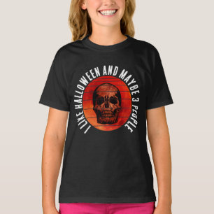 CAMISETA EU GOSTO DE HALLOWEEN E TALVEZ 3 PESSOAS