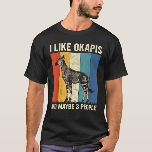 Camiseta Eu Gosto De Okapis E Talvez De Três Pessoas Retro  (Frente)
