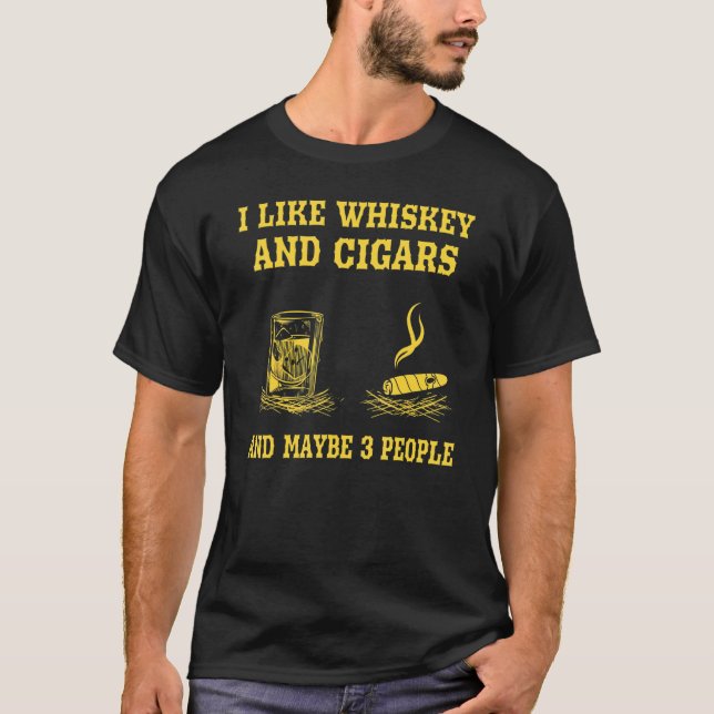 Camiseta Eu Gosto De Uísque E Cigarros E Talvez Três Pessoa (Frente)