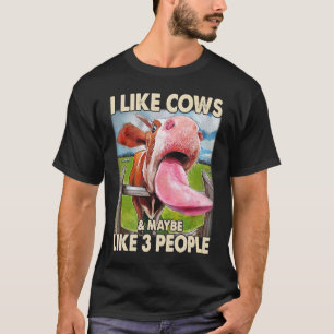 Camiseta Eu Gosto de Vacas E Talvez Goste de 3 Pessoas Faze