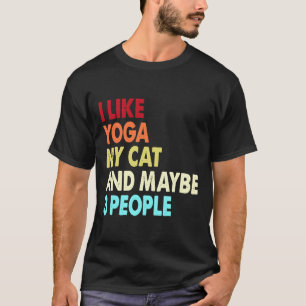 Camiseta Eu Gosto De Yoga Meu Gato E Talvez Três Pessoas De