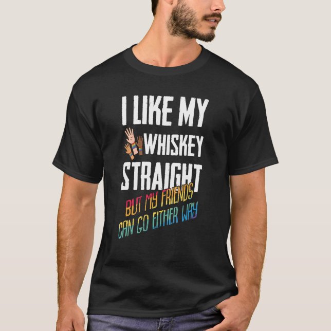 Camiseta Eu Gosto Do Meu Hetero, Mas Meus Amigos Podem Ir (Frente)