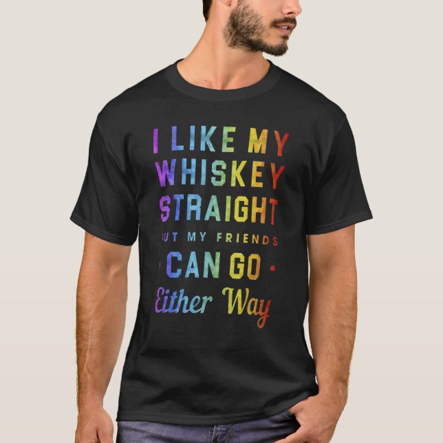 Camiseta Eu Gosto Do Meu Hetero, Mas Meus Amigos Podem Ir (Frente)