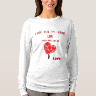 CAMISETA EU LANÇO MINHA LINHA DE PESCA E ENROLO O AMOR-BÁSI