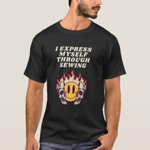 Camiseta Eu Me Expresso Através da Costura