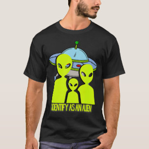 Camiseta Eu Me Identifico Como Um Alien Porque Eu Sou Legal