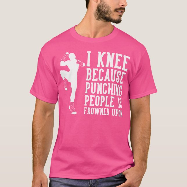 Camiseta Eu Me Jogo Porque Punir Pessoas É Confrontado Com  (Frente)