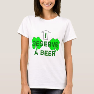Camiseta Eu mereço uma cerveja