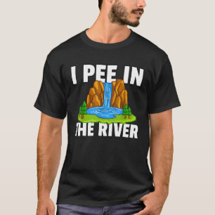 Camiseta Eu Mijo Lá Fora No Rio Acampamento Saindo Engraçad