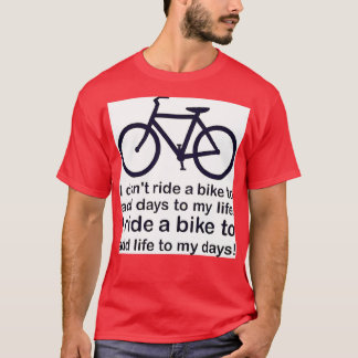 Camiseta Eu monto uma bicicleta