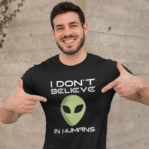 Camiseta Eu não acredito nos seres humanos