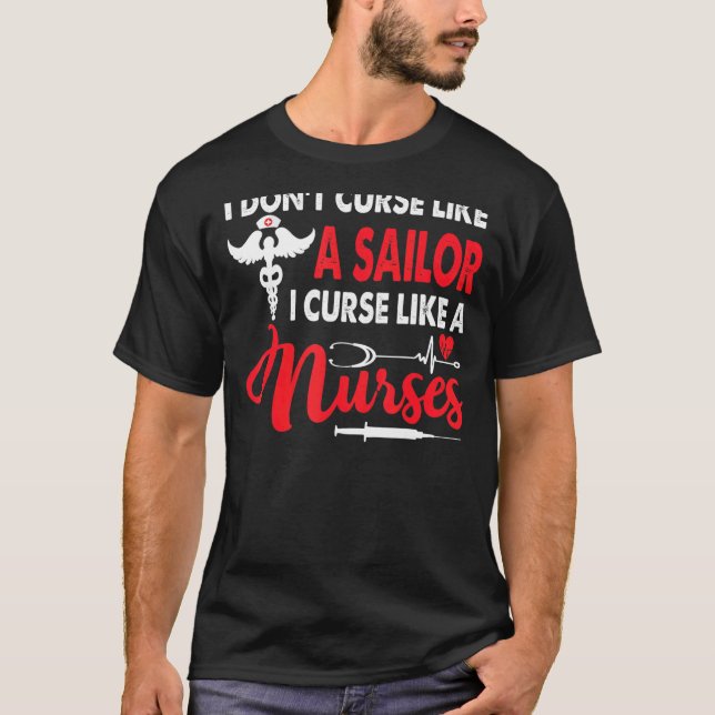 Camiseta Eu não amaldiçoo como um marinheiro que eu amaldiç (Frente)