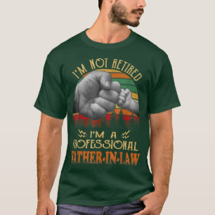 Camiseta Eu não estou aposentado sou um pai profissionalEmG