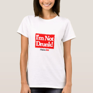 Camiseta Eu não estou bêbedo, mim tenho a Senhora APROVAD